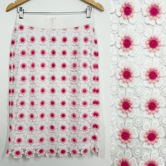 NWT J. Crew Floral Crochet Lace Pencil Skirt White Pink Preppy Work Twee Size 0 - Picture 1 of 9